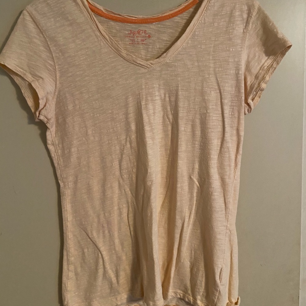 V-Neck shirt